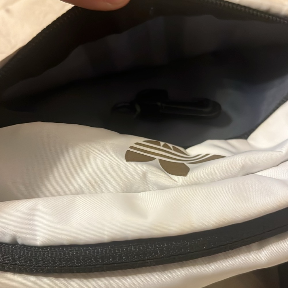 Fannypack - Picture 3 of 4